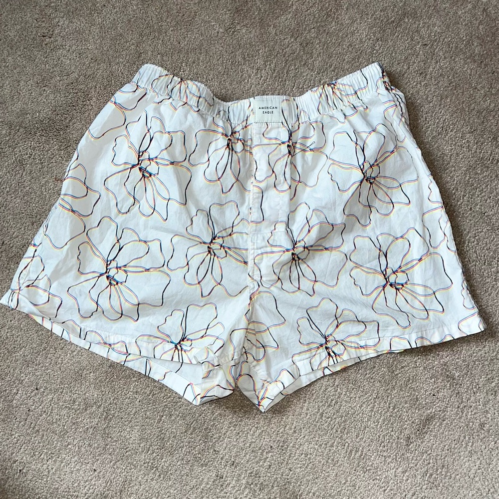 Trippy Floral‎ White Women’s Boxer Shorts